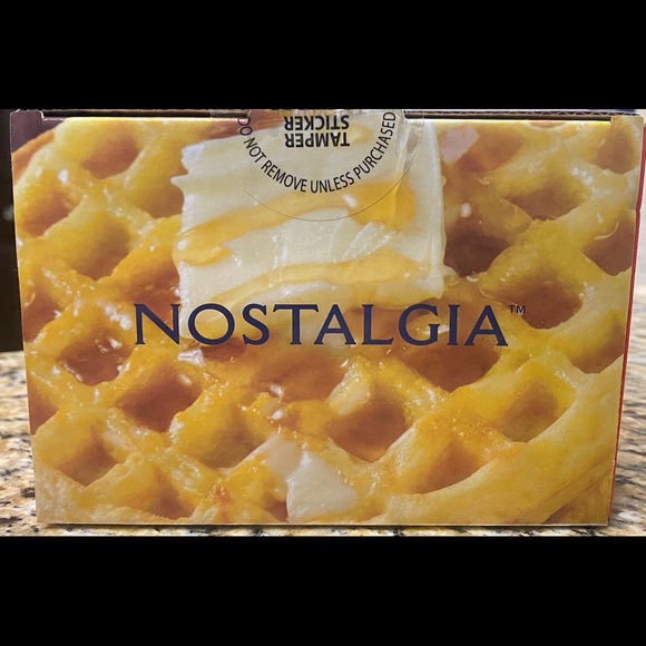 Nostalgia My Mini Waffle Maker. 5" - Picture 4 of 4